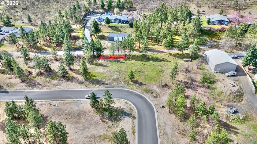 Exceptional homesite located in the final phase of Whispering - photo 11