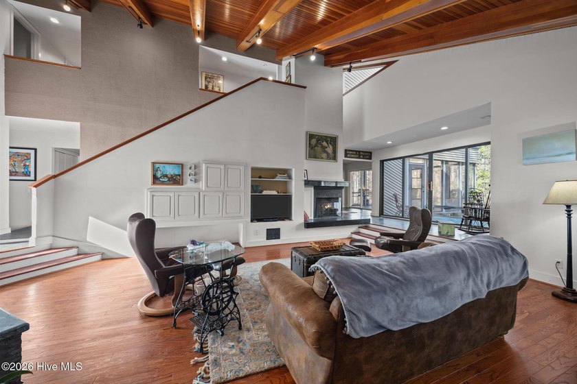 Escape to your own private retreat in the heart of Washington - photo 14