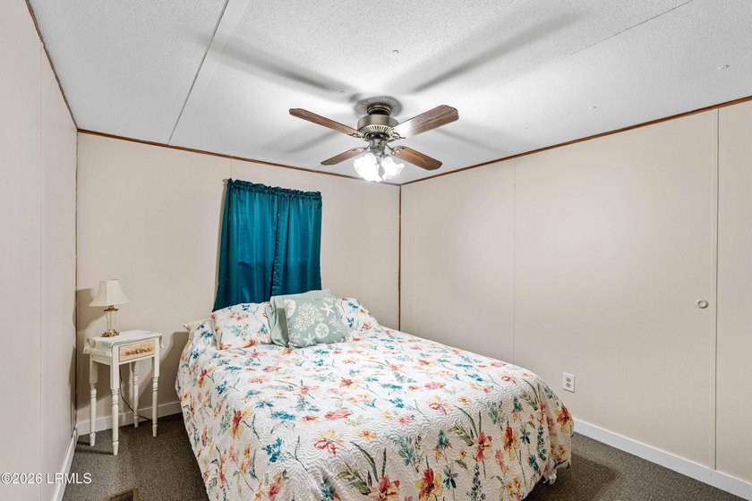 Less than one minute from the boat landing!! Three bedroom, two - photo 31