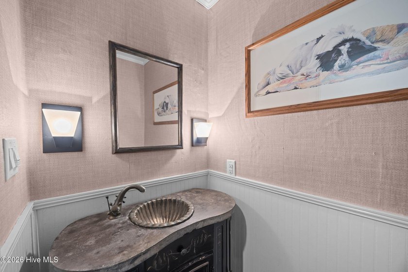 Escape to your own private retreat in the heart of Washington - photo 31