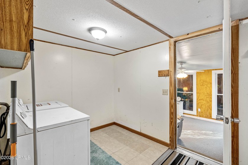 Less than one minute from the boat landing!! Three bedroom, two - photo 35