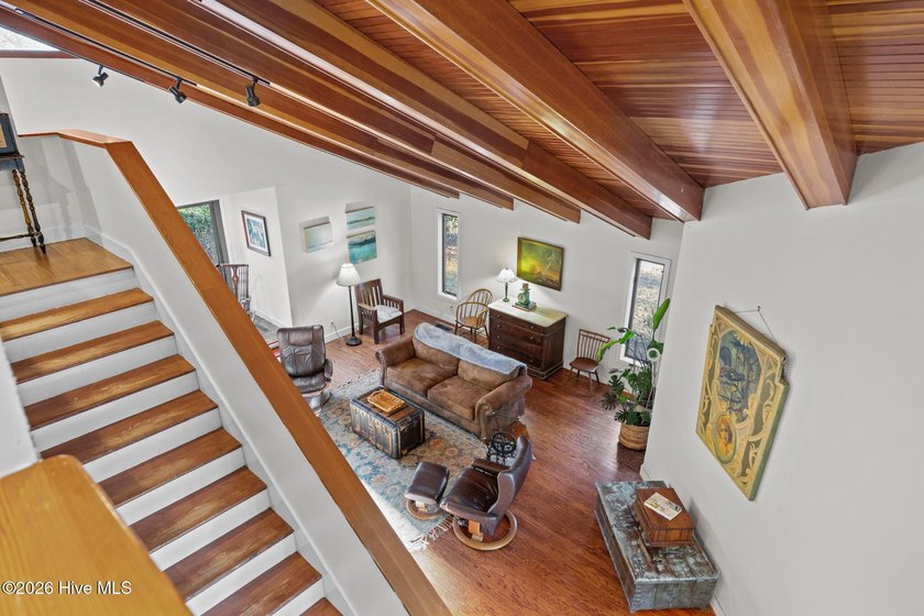 Escape to your own private retreat in the heart of Washington - photo 35