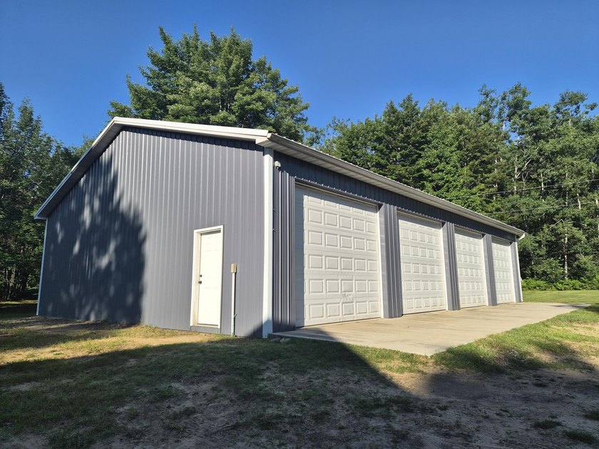 Calling all outdoor enthusiasts! 5 amazing acres for everyone - photo 3