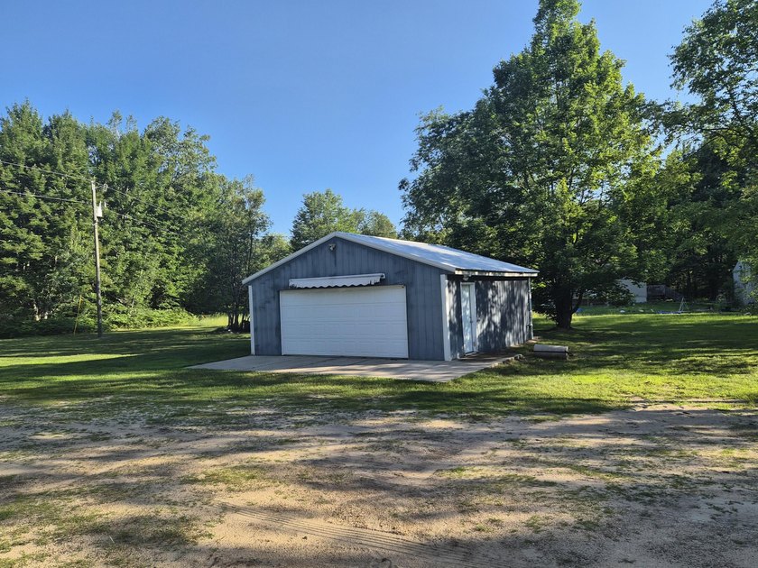 Calling all outdoor enthusiasts! 5 amazing acres for everyone - photo 4