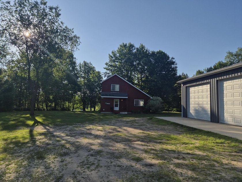Calling all outdoor enthusiasts! 5 amazing acres for everyone - photo 5