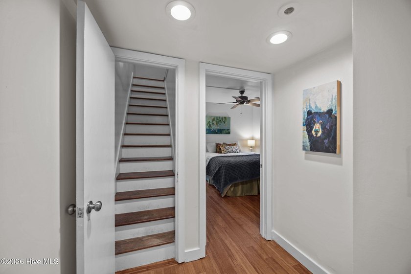 Escape to your own private retreat in the heart of Washington - photo 49