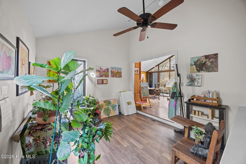 Escape to your own private retreat in the heart of Washington - photo 50