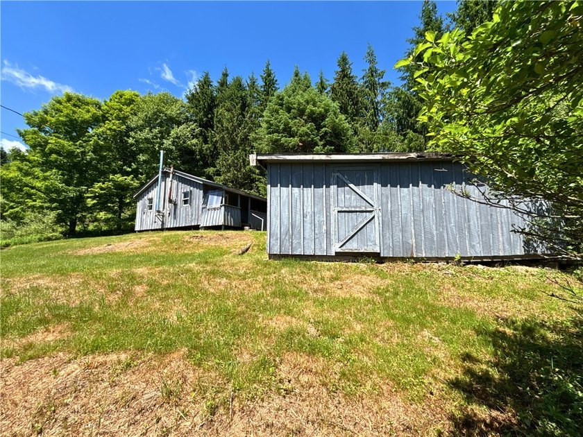In the heart of the Catskills, this private mountain retreat - photo 16
