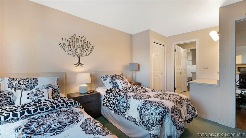 Amazing views of the main channel from this 2 bedroom, 2 - photo 17