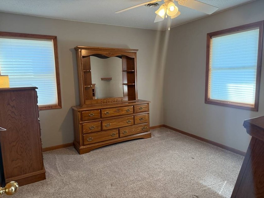 JUST IN TIME FOR SUMMER! Take a look at this well maintained - photo 27