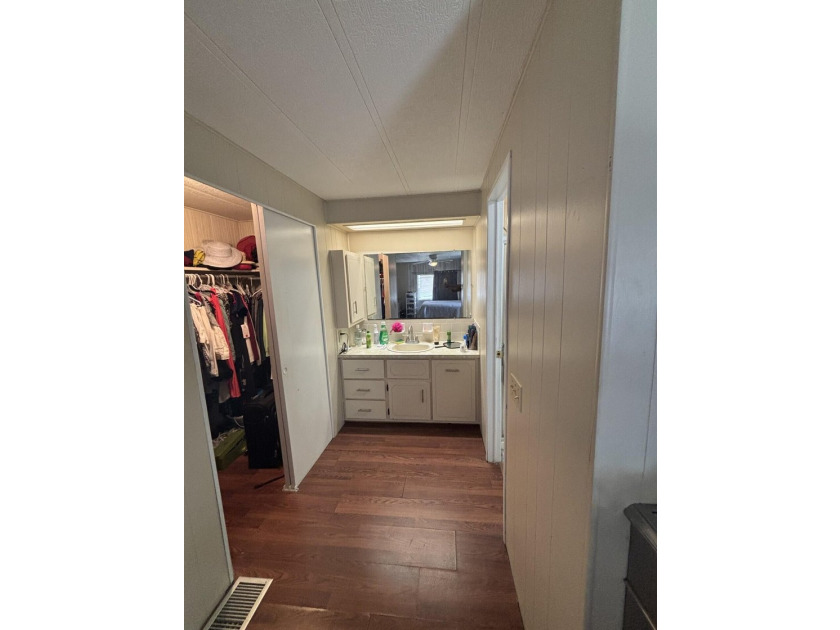 SPACIOUS HOME, VERY WELL MAINTAINED WITH 2 BEDROOMS, 2 BATHS AND - photo 32