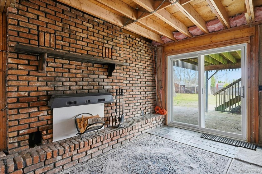 Discover an incredible investment opportunity with this East - photo 12