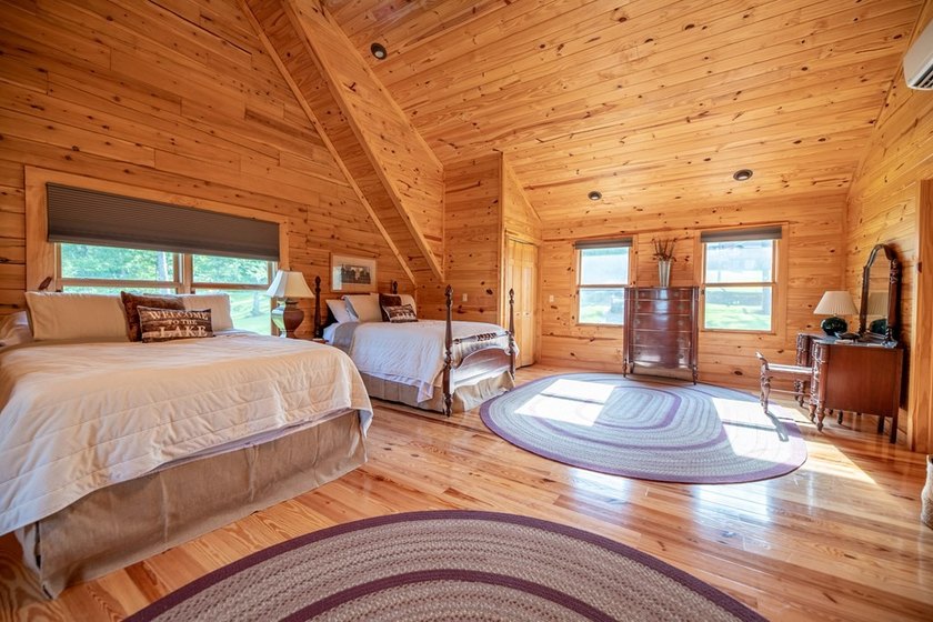 Nestled on the widest, most breathtaking expanse of Lake - photo 24