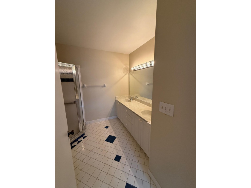 Huge Price Reduction. Seller-Financing available. Move-in ready - photo 29