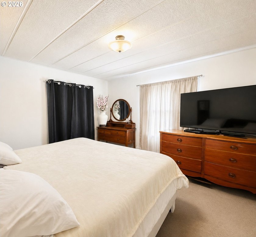 Welcome to this charming home, tucked into a peaceful community - photo 10