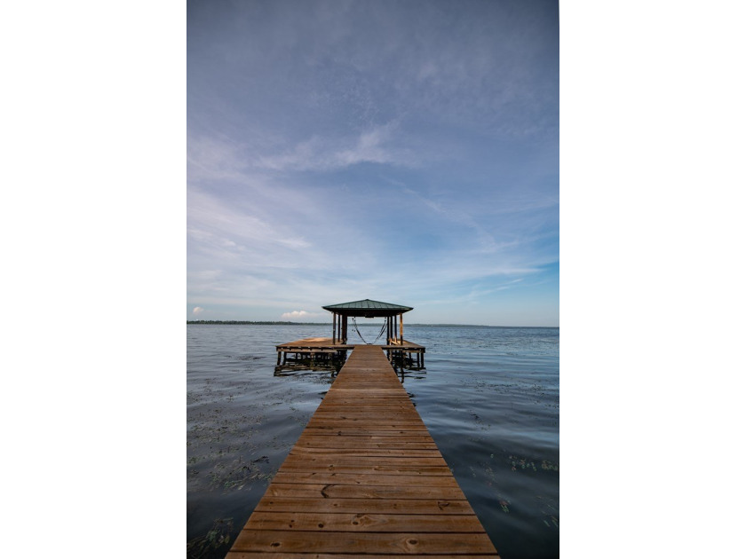 Nestled on the widest, most breathtaking expanse of Lake - photo 30