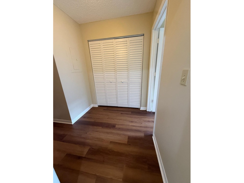 Huge Price Reduction. Seller-Financing available. Move-in ready - photo 32