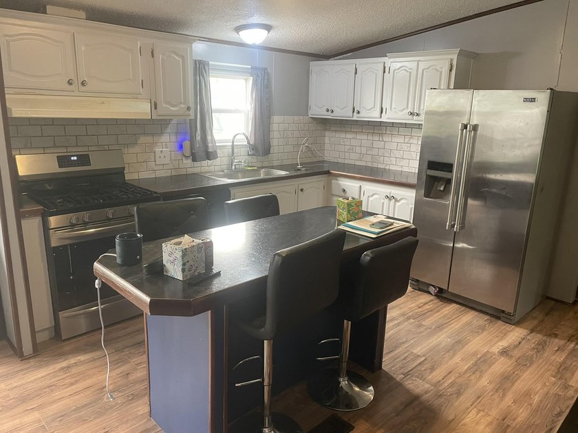 Enjoy peaceful country living in this 3-bedroom, 2-bath ranch - photo 6