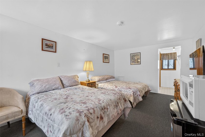 Turnkey waterfront motel investment in a prime Delaware River - photo 11