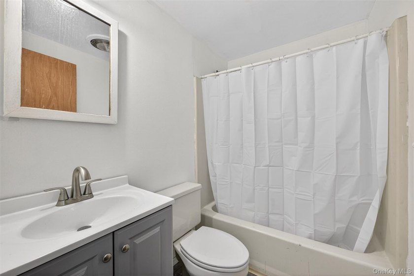 Turnkey waterfront motel investment in a prime Delaware River - photo 15