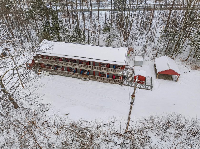 Turnkey waterfront motel investment in a prime Delaware River - photo 30