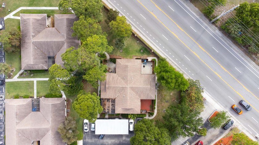 Located in a quiet, well kept community with quick access to - photo 18