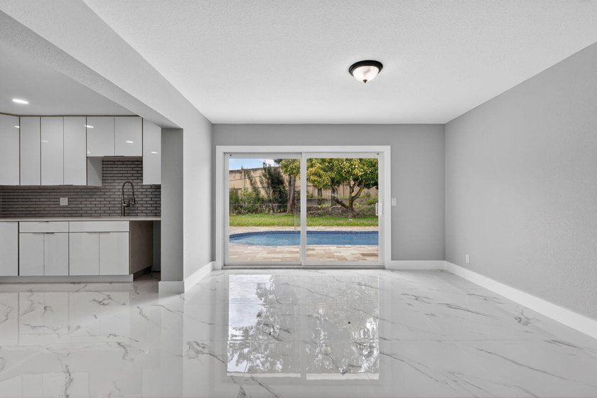 Welcome to this charming single-story residence located in Lake - photo 10