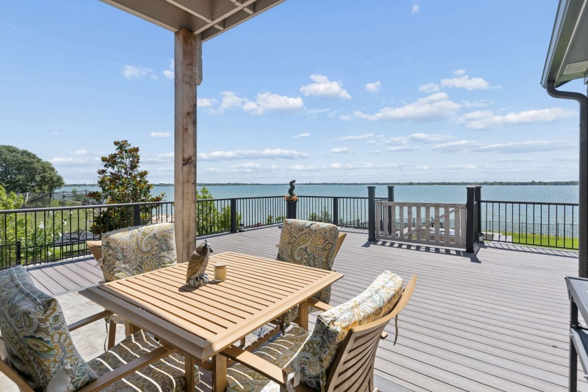 Lake Lewisville Luxury Home in Little Elm, Texas for Sale - photo 20