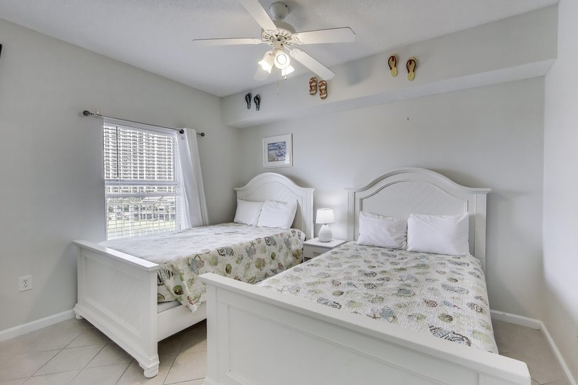 Enjoy your coastal dream in this stunning 2-bed, 2 bath condo at - photo 14