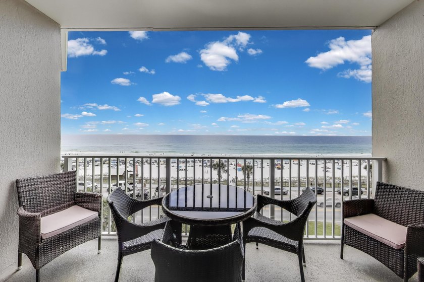 Enjoy your coastal dream in this stunning 2-bed, 2 bath condo at - photo 21