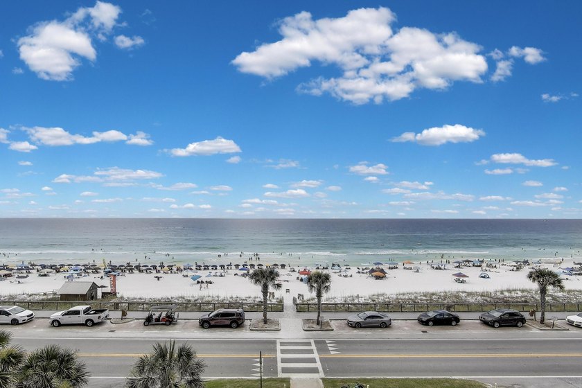 Enjoy your coastal dream in this stunning 2-bed, 2 bath condo at - photo 24