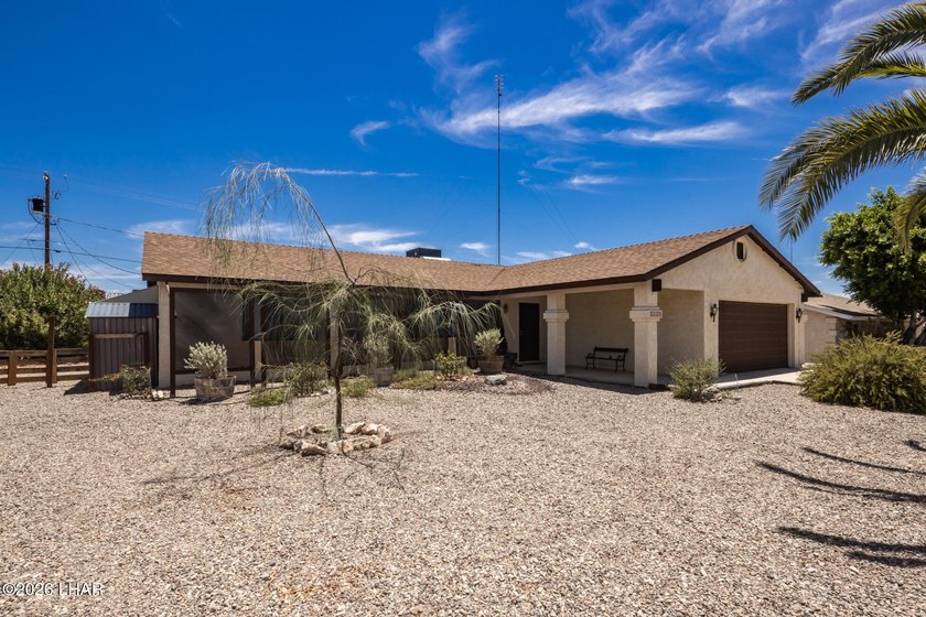This well maintained home would make a perfect home for first - photo 3