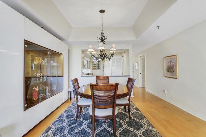 INTRACOASTAL DELIGHT! Outstanding waterfront views from this 4th - photo 16