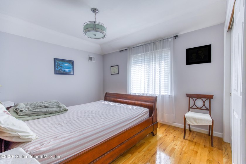 Welcome to 75 Gower Street, Staten Island! This well-maintained - photo 16