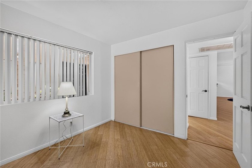 Welcome to this desirable single-level home featuring 2 bedrooms - photo 20