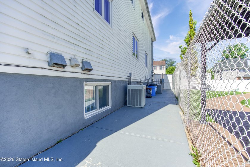 Welcome to 75 Gower Street, Staten Island! This well-maintained - photo 29