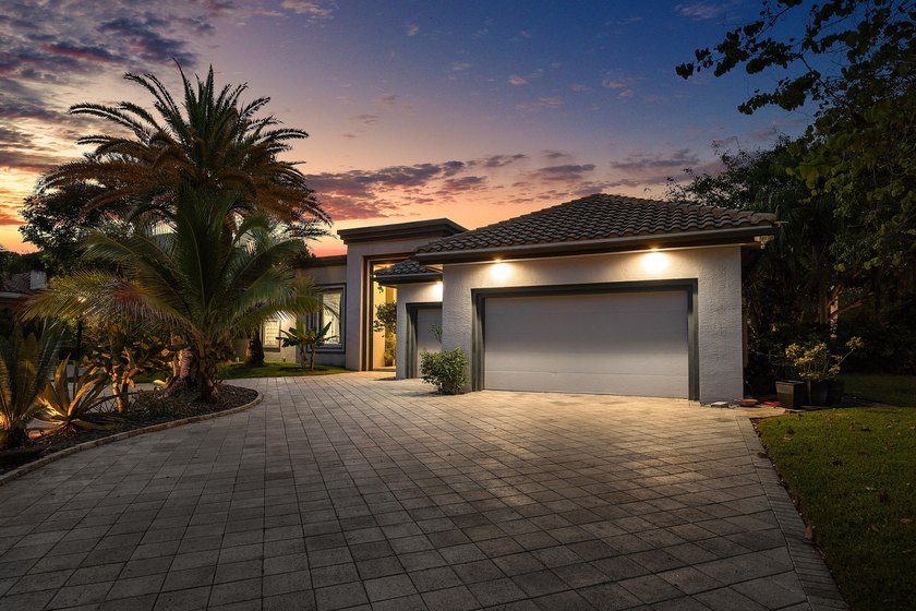 Tucked inside Seasons, one of Boca Raton's most coveted gated - photo 3