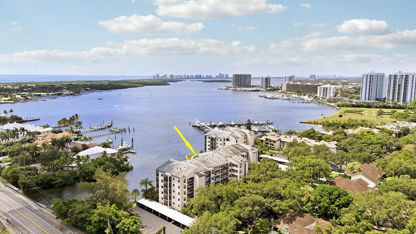 INTRACOASTAL DELIGHT! Outstanding waterfront views from this 4th - photo 37