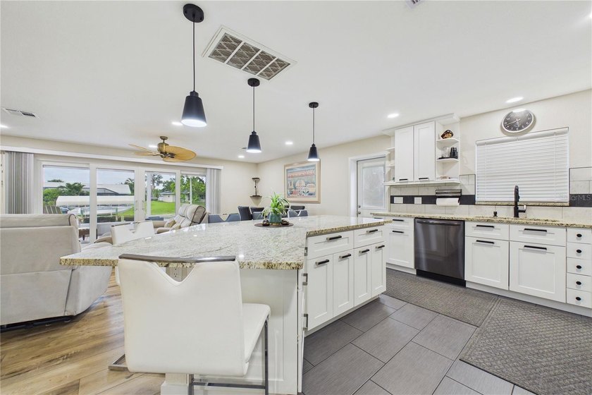 Beautifully Renovated Waterfront Home with Direct Canal Access - - photo 5