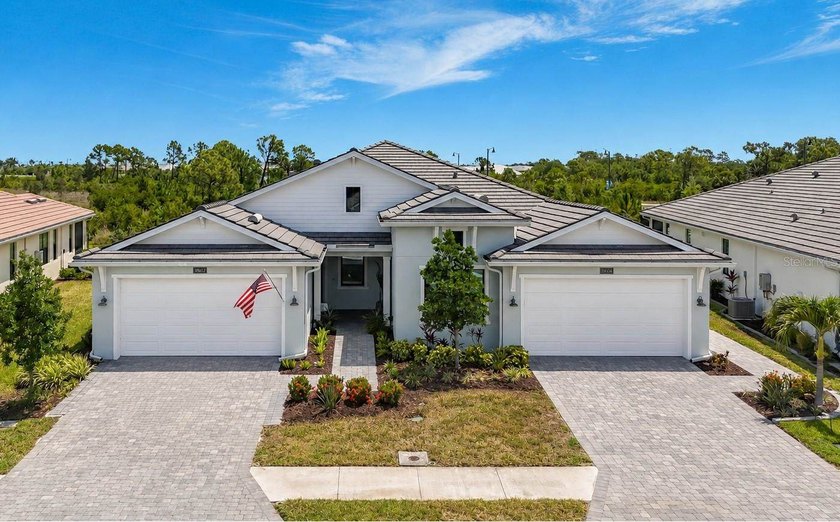 Luxury finishes, exceptional storm protection, outstanding - photo 47