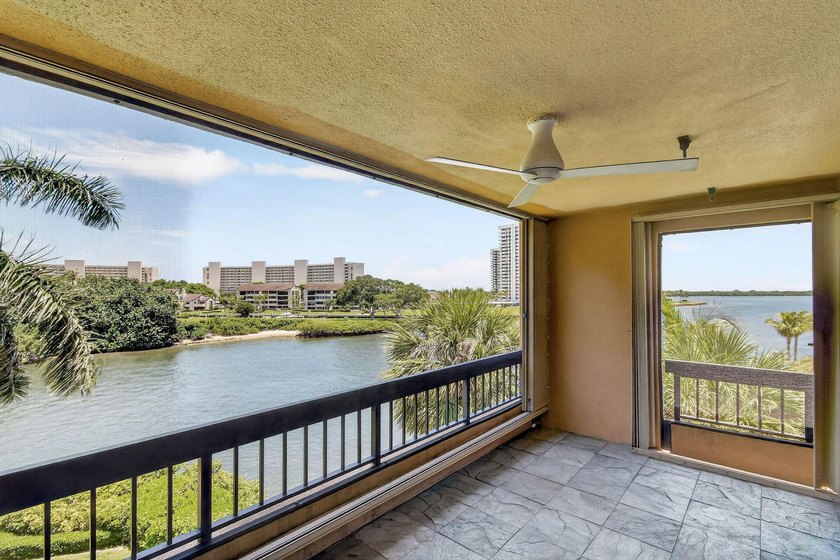 Rarely available 3rd-floor corner residence in the most sought - photo 7