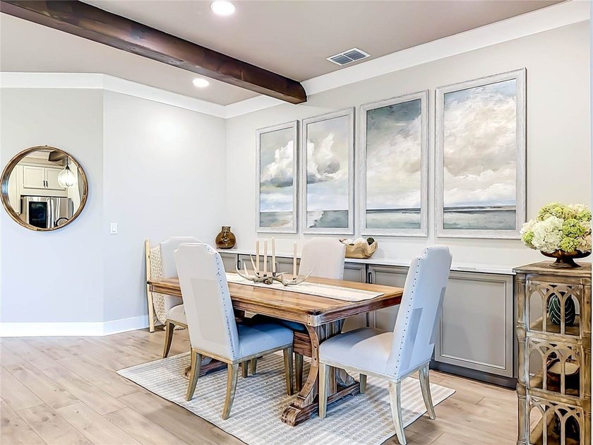A masterclass in customization and impeccable design, this - photo 21