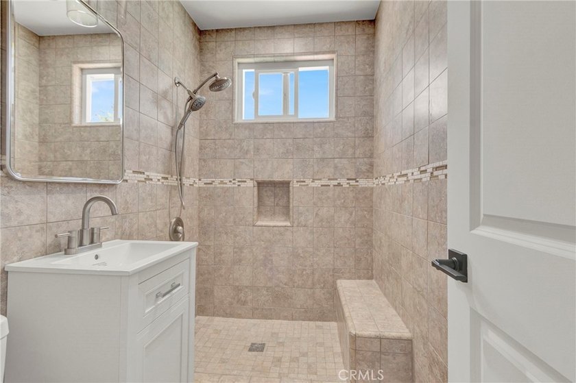 Properties like this rarely hit the market-only one duplex has - photo 22