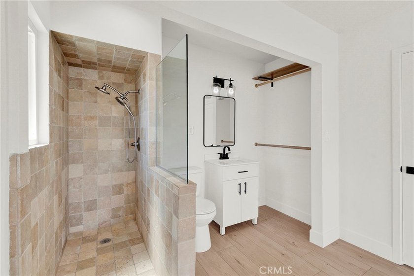 Properties like this rarely hit the market-only one duplex has - photo 25