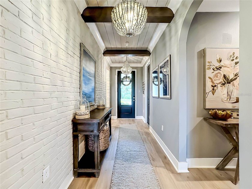 A masterclass in customization and impeccable design, this - photo 40