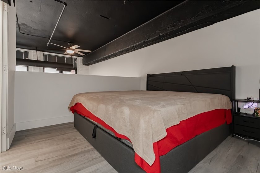 Welcome to downtown living at its best in this stylish 1-bedroom - photo 13