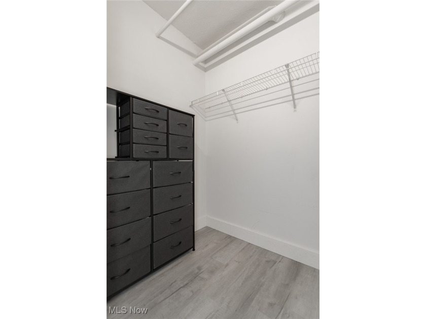 Welcome to downtown living at its best in this stylish 1-bedroom - photo 20
