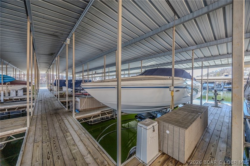 Prime Osage Beach Lakefront Opportunity! This furnished - photo 25