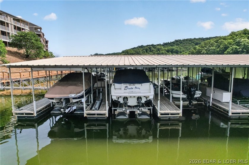 Prime Osage Beach Lakefront Opportunity! This furnished - photo 34