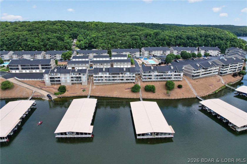 Prime Osage Beach Lakefront Opportunity! This furnished - photo 43
